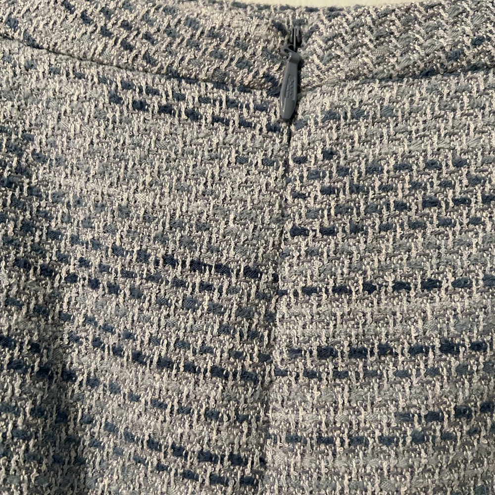 Pink Tartan 2 piece jacket and skirt in size 14   Nice shades of blue colours - Picture 9 of 11